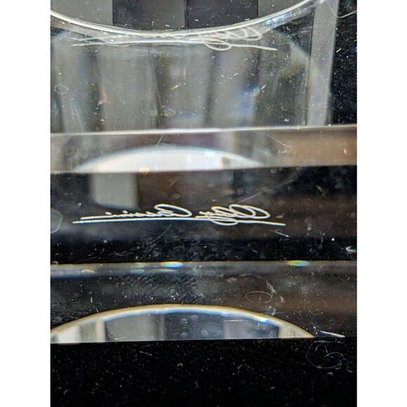 Oleg Cassini Signed Crystal Cross Ornament Vintage Prism Cut On Square Base - Picture 3 of 7